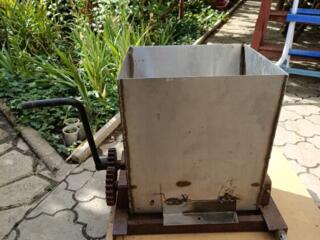 Продам дробилку для винограда - 950 руб.