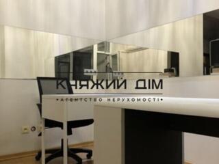 Шикарное офисное пемещение в ЖК Южные врата.Общ.пл.45 ...