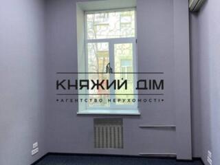 Сдается в аренду офисное помещение в центре Киева по ул. Большая ...