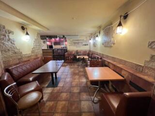 Оренда кафе з готовим залом та обладнанням 70 кв.м. біля м. ...