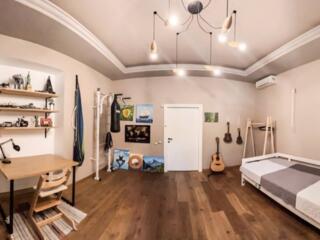 В продаже элитная дизайнерская квартира в сердце Одессы. Три ...