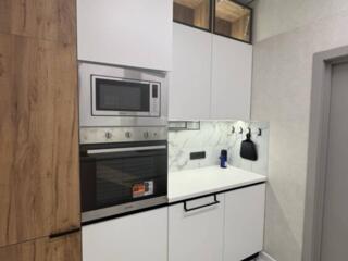 Предлагается к продаже квартира в ЖК Атмосфера. Квартира с ремонтом. .