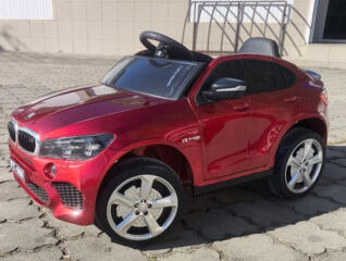 Продам машину на аккумуляторе