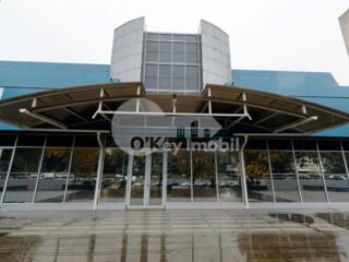 Spre chirie oficiu amplasat la prima linie într-un Business ...