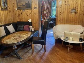 Предлагается к продаже полдома с участком на Фонтане.