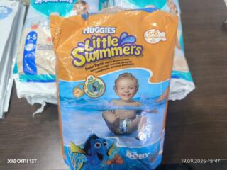 Продам детские подгузники для плавания