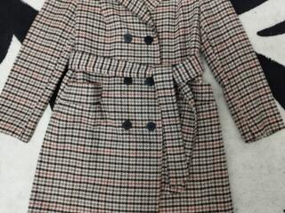 Продам пальто кашемировое.