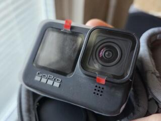 Продам камеру GoPro 9 black + аксессуары Новая!
