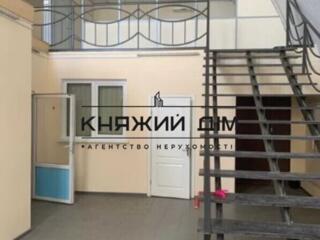 Оренда офісу 268 м2 на Куренівці Подільського р-ну. Офіси на першому .