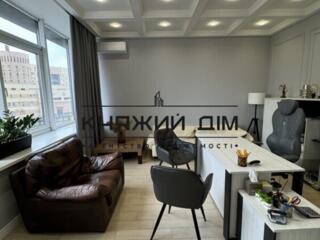 БЕЗ КОМІСІЇ ! Оренда офісного приміщення в Солом'янському районі.