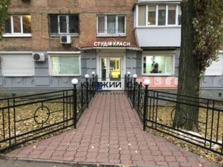 Оренда комерційного приміщення по Джона Маккейна буд. 42 в ...