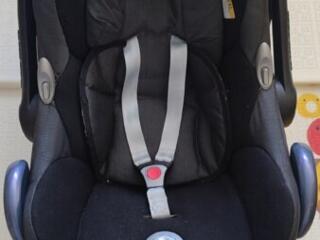Продам автокресло детское с рождения