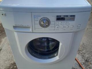 LG 5 кг. Прямой привод. Доставка.