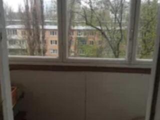 6918. Продам 3-х комнатную квартиру на проспекте ...