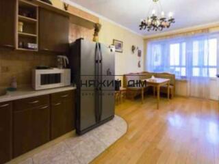 Продается 1 к. Кв. в ЖК Корона Печерская, по ул. Панаса Мирного 28а, .