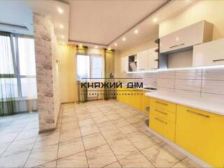 на ул. Туманяна 15А. Общей площадью: 90 кв.м. 25 этаж. Качественный ..