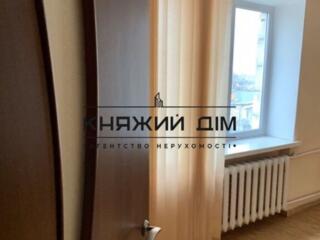 Отличная трехкомнатная квартира в Шевченковском районе по ул. ...