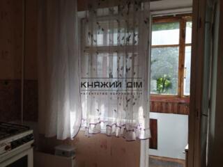 Отличная однокомнатная квартира по проспекту Маяковского 26 б,начало .