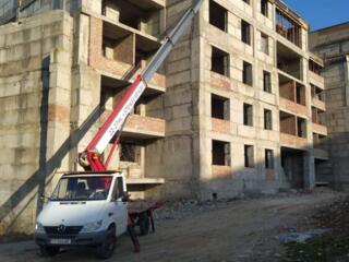 Продам Авто вышку на базе Mercedes.. Торг