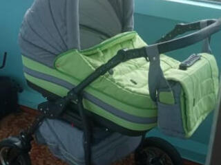 Продаётся коляска Зима - Лето. Отличное состояние.