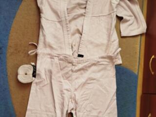 Продам кимоно для дзюдо одевал 2 раза размер 4/175 Цена 400 рублей