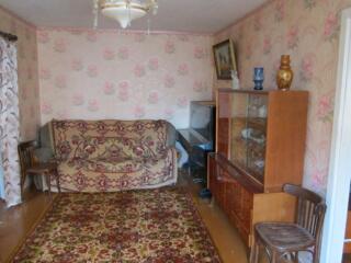 СДАЮ простую 1 комнатную квартиру на Бородинке, дешево!