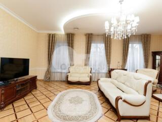 Spre chirie casă individuală cu curte separată amplasată în ...