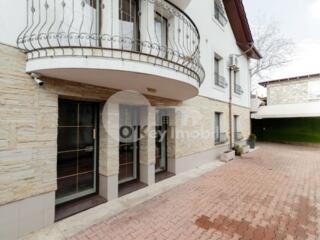 Spre chirie oficiu, amplasată în sectorul Buiucani, str. ...