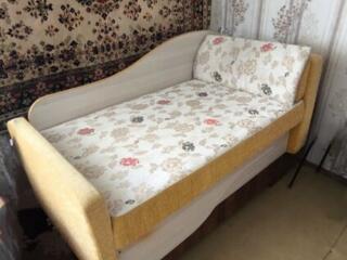 Продам раскладной диван фабрика Confort "Юность"