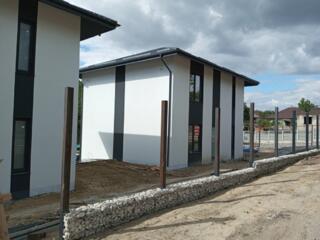 Новый дом, 2 этажа, на участке 6.75 соток