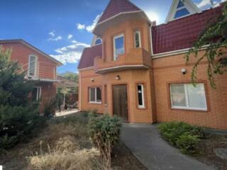 35730Продаётся жилой дом с гостевым домиком и ...