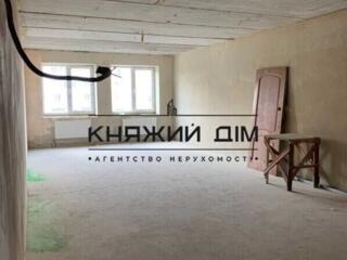 Отличная однокомнатная квартира на Оболоне, пер. Попова 5а. 1/5 эт. ..