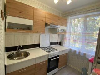 Продается 2-х комнатная квартира с ремонтом с мебелью и техникой на 2 