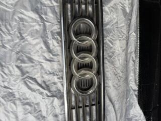 Продам решетку Audi a 6 c 5!
