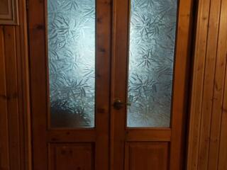 Двери двойные межкомнатные, высота 2м ширина 1м20см стоимость 500леев или