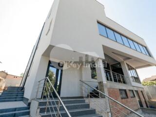 Se oferă spre chirie oficiu situat în sectorul Centru, str. ...