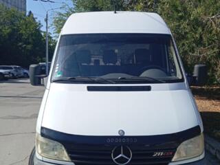 Продам Мерседес Спринтер 2000 г 2.2 сди
