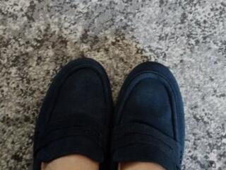 Продам замшевые мокасины