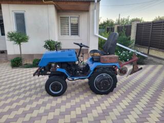 Минитрактор АМЖК-8