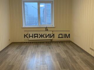 Продажа отличной 3к. квартиры в новом закрытом ЖК Сказка по адресу: ..