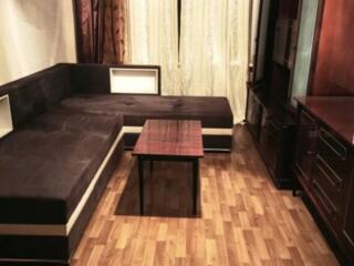 Предлагается к продаже уютная двухкомнатная квартира в тихом зеленом .