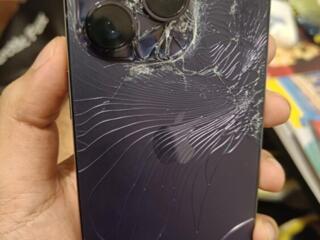 14 про макс работает даром