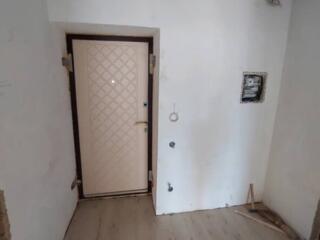 Продам квартиру 40.6 кв. м., 9/10, новый дом, жк Чайка.