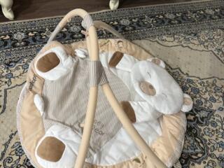 Продам детский коврик с дугами