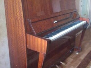 Продам пианино