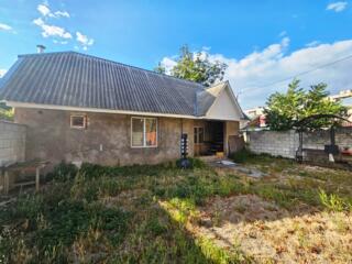 Пол дома. Центр. Всё отдельное.