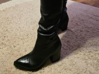 Женские сапоги, туфли кожаные