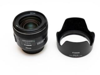 Объектив Canon EF 35mm f/2.0 IS USM c блендой в идеальном состоянии