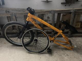 Продам запчасти на бмх недорого