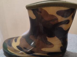 Резиновые сапожки